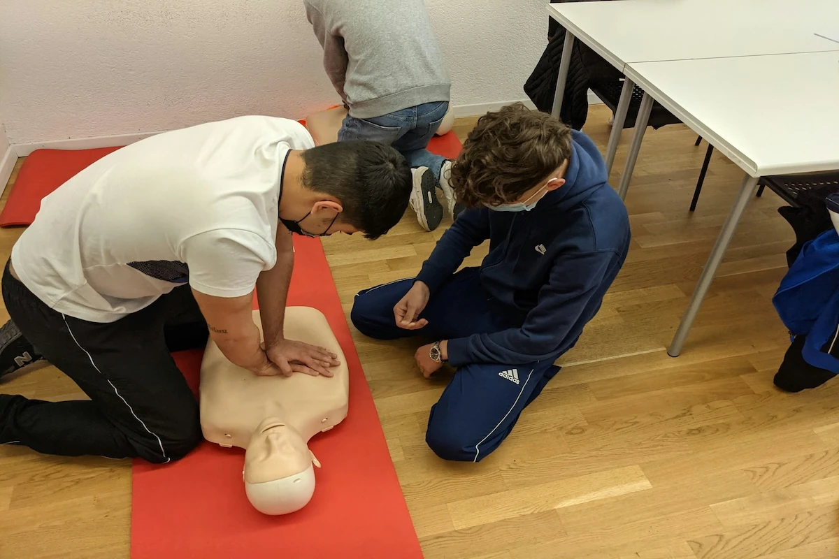 Formation aux premiers secours dans le cadre de la prévention des accidents du travail